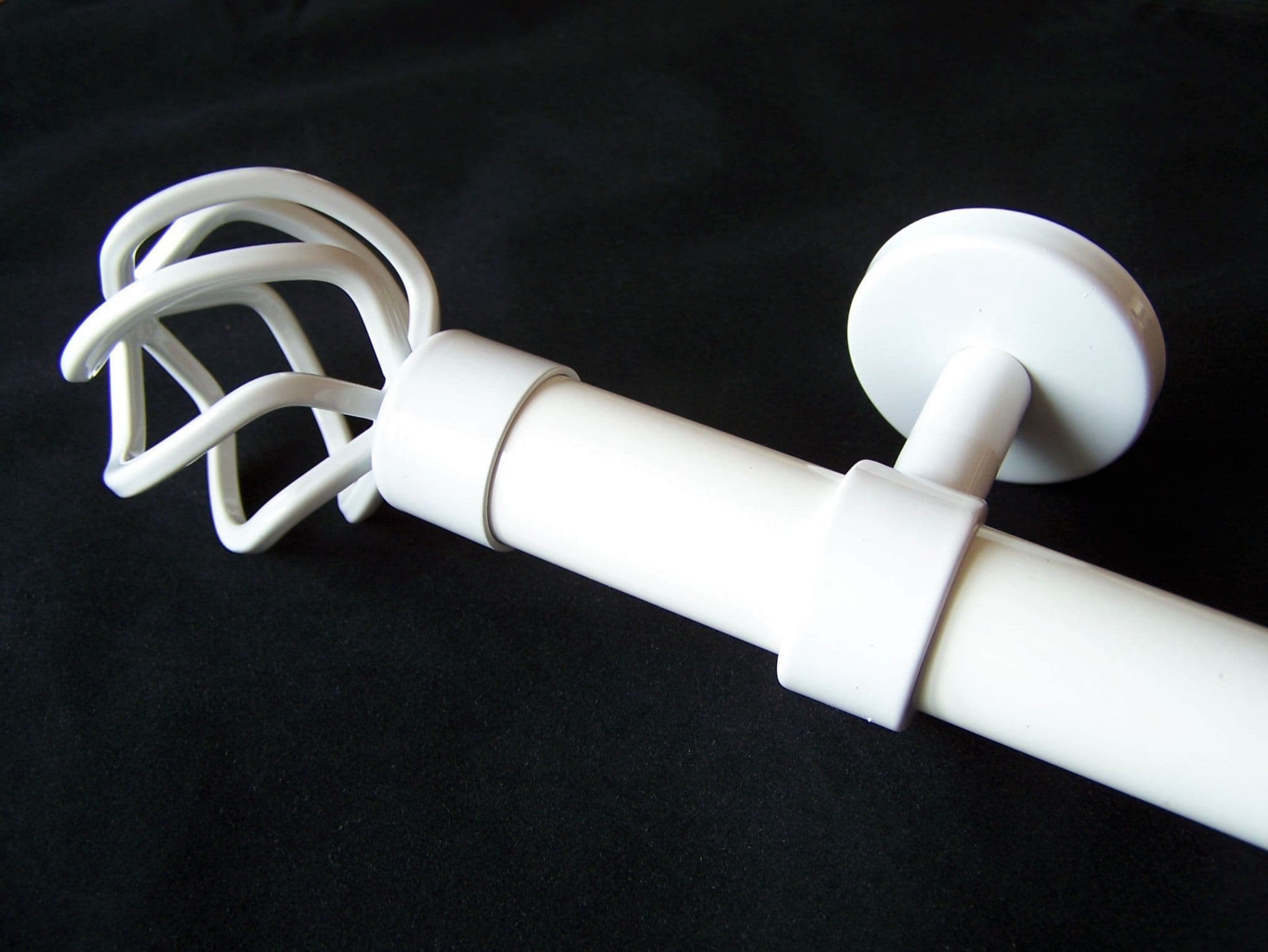 28mm Gloss White Ceiling Eyelet Curtain Pole Twisted Cage Finials