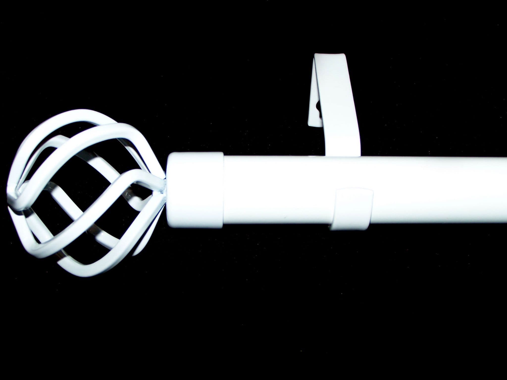 28mm Gloss White Eyelet Curtain Pole Twisted cage Finials
