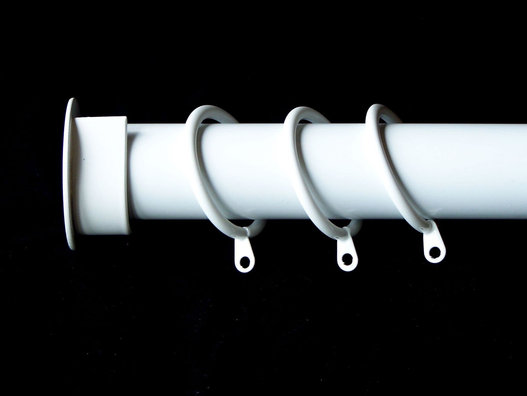 35mm Gloss White Recess Curtain Pole with Rings