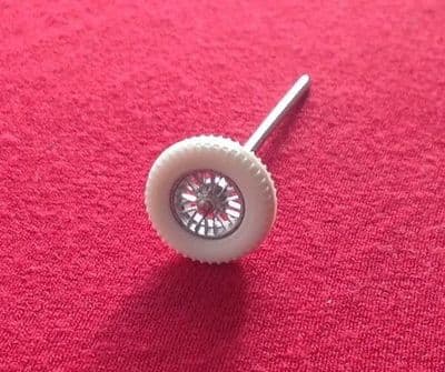 15mm White Tyre with hub for Dinky Toy eg Aston Martin