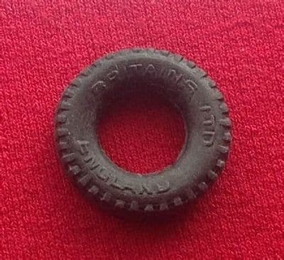 Britains 22mm black treaded tyre/tire