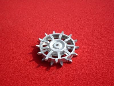 Britains Fordson Tractor E27N Rear 