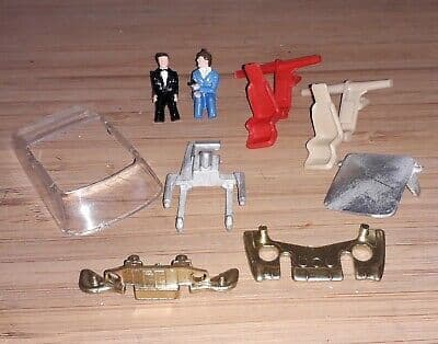 Corgi 271 007 Aston Martin (126mm version) biege plastic ejection sear & arm