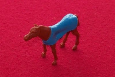 CORGI TOYS 1104  Reproduction  Horsebox Brown plastic horse with a painted Blue coat