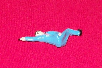 CORGI TOYS 336  Reproduction  Toyota 2000 GT plastic James Bond firing