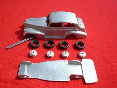 DINKY TOYS COPY MODEL 39B OLDSMOBILE SEDAN [ IN KIT FORM ]