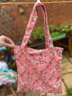 Absolute Beginners to Sewing Workshop all fabrics & notions incl in price FRI 1st MAY 6.30pm -9pm