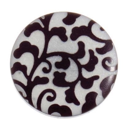 Leaf Design Button Pearl/Black - 18mm