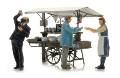 ArtiTec 387581+5870019 Herring stall with customers