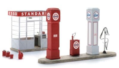 ArtiTec 387634 Esso Standard Petrol Station