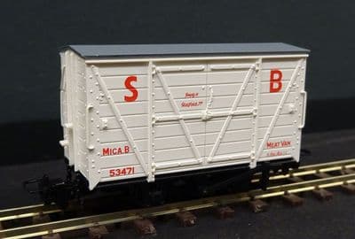 Bachmann 393-127 Narrow Gauge RNAD  Van SB