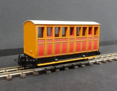 Bachmann 77502 Talyllyn Carriage - #1