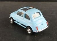 Busch 48735 Fiat 500 with driver and dog
