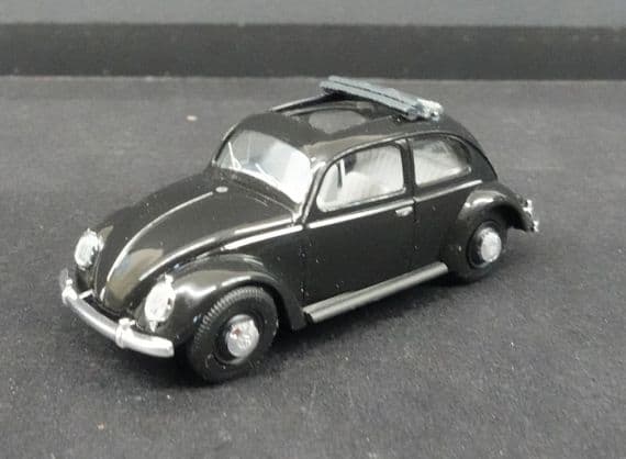 Busch 52942 VW Beetle Pretzel rear window