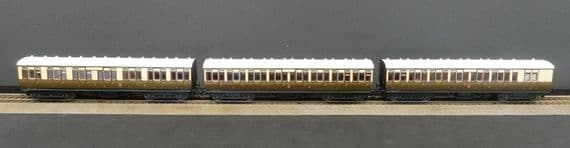 Dapol 4P-020-101/111/121 Set of three GWR Toplight Coaches