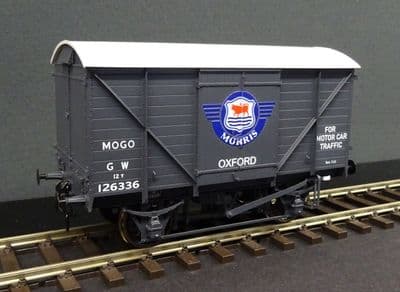 Dapol 7F-068-007 GW Standard 12t Van Mogo Morris