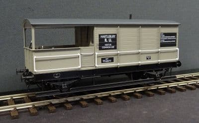 Dapol 7F-300-006 Toad 20t Brake Van (Diagram AA20) BR Grey W68673