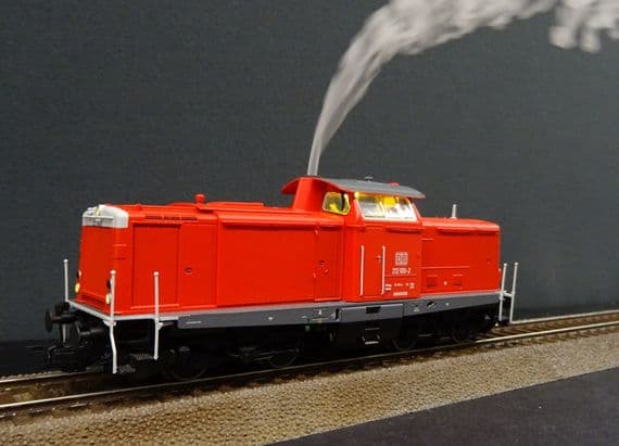 ESU 31575 DB AG Br211 Diesel Sound and exhaust smoke