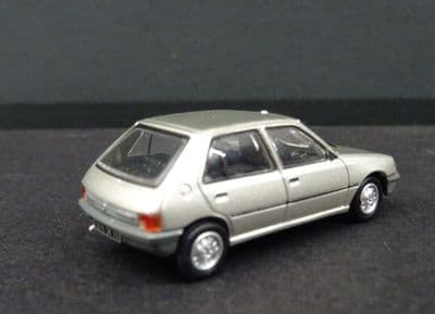 HO Era 5 Vehicles and accessories