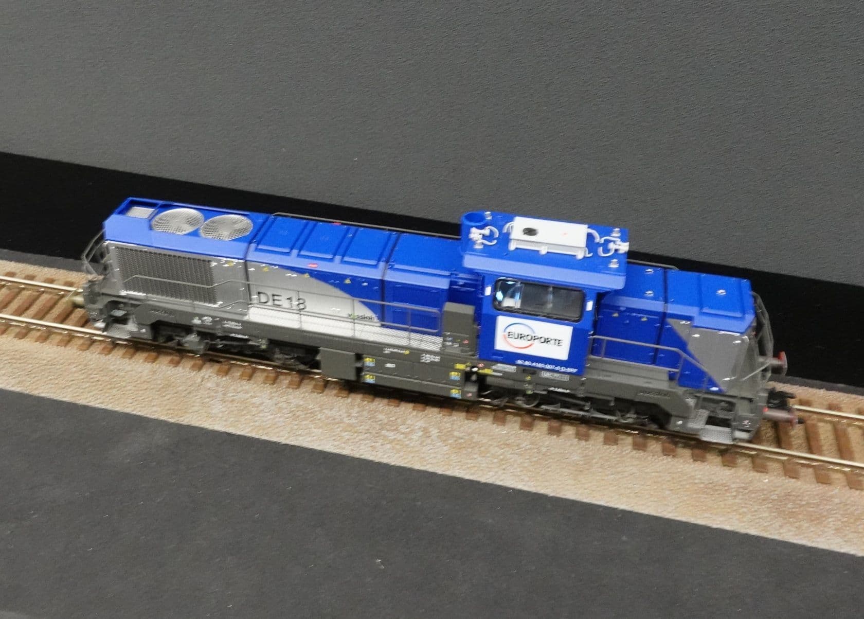 Jouef HJ2471S Europorte DE18 Vossloh Diesel Locomotive DCC Sound