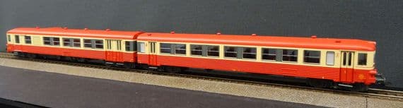 Jouef HJ2614 SNCF X 4300 EAD Red/Beige Diesel Railcar