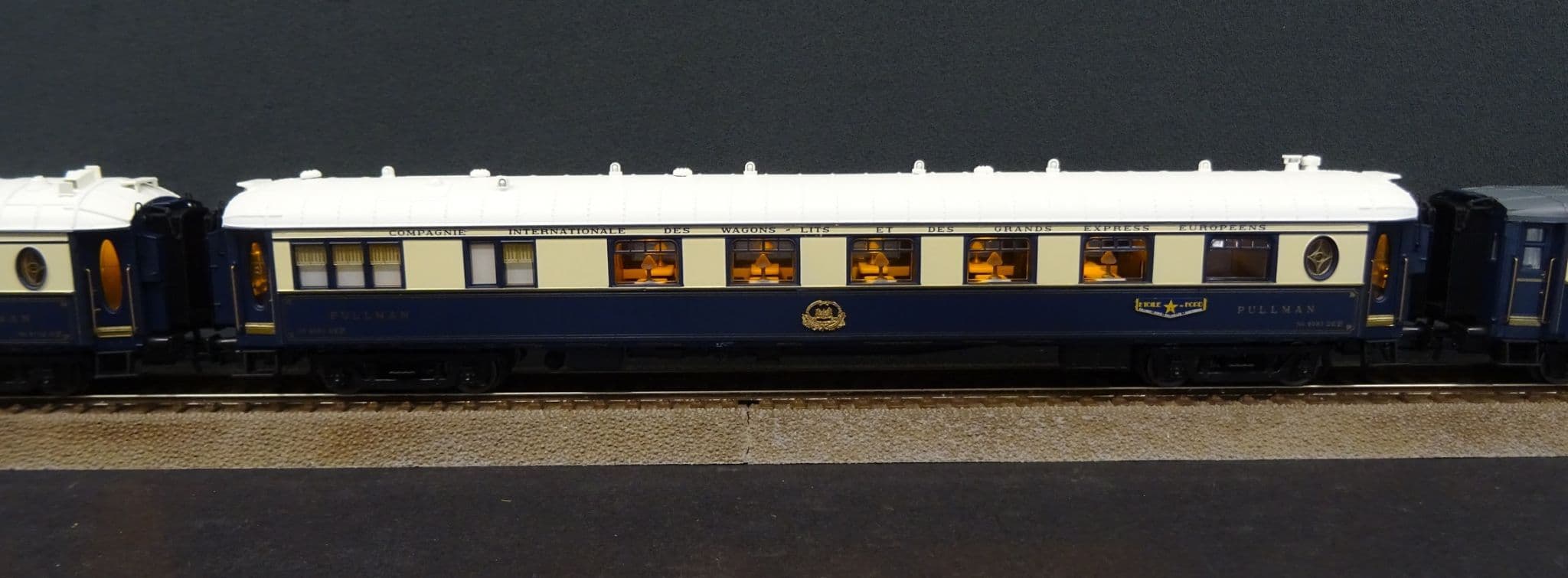 Jouef HJ4199 - CIWL Set di tre carrozze Etoile du Nord Paris