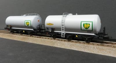 Jouef HJ6247 SNCF 3 axle tankers BP