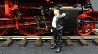 KM-1 460222A Loco driver Lambrecht  1:45