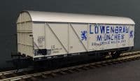 KM263230 DB Löwenbräu insulated van