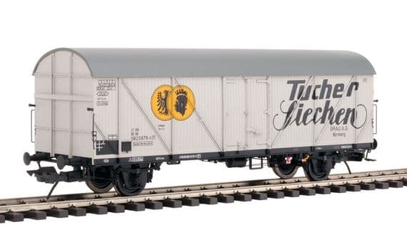 KM263231 DB Tucher insulated van
