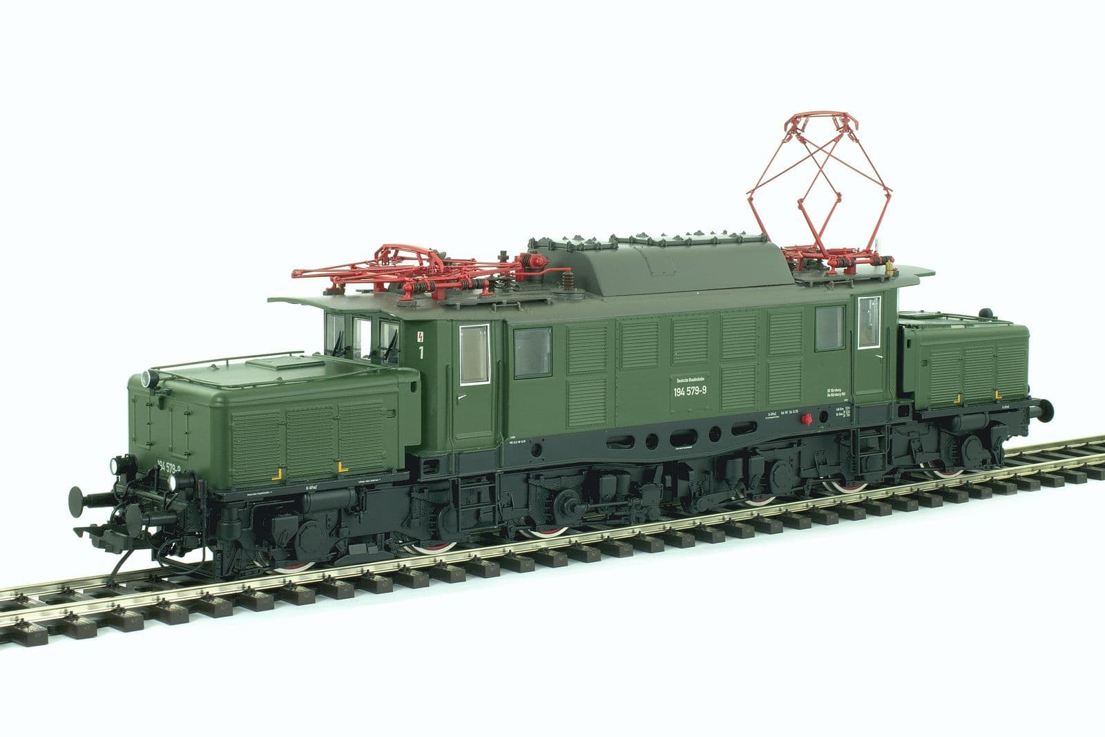 Lenz 40310-10 DB Br194 Green
