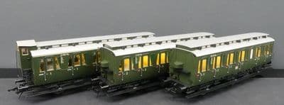 Lenz 41160-80 DB set of 3 Prussian Abteilwagen