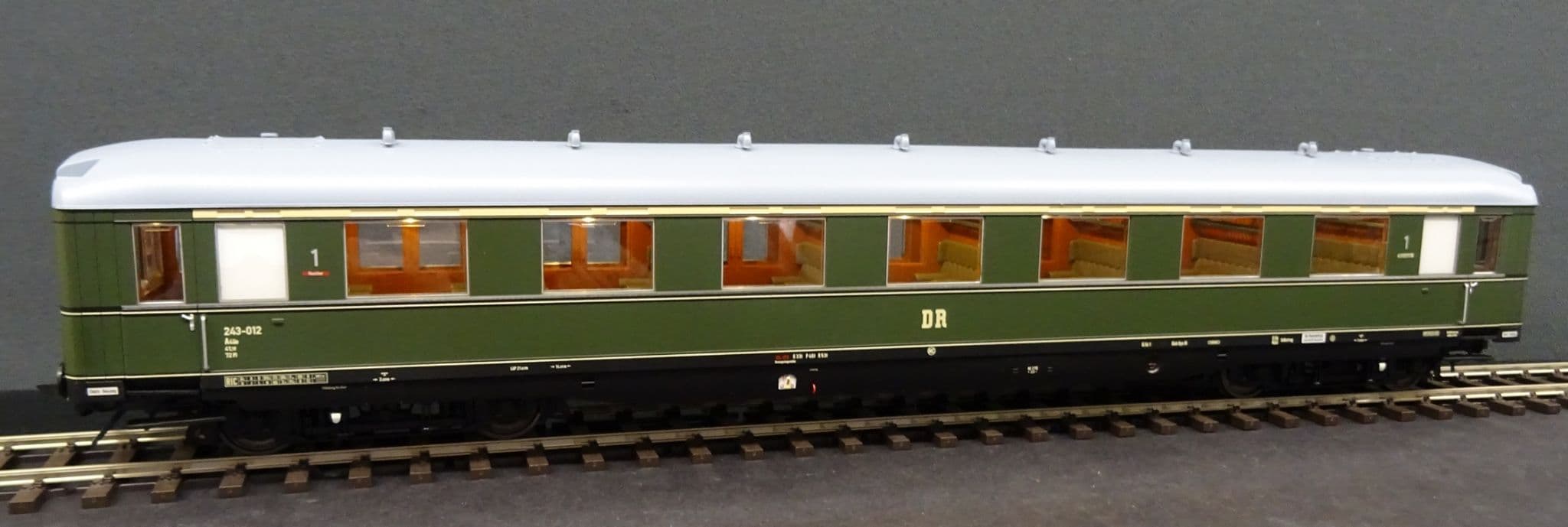Lenz 41260-04 Schürzenwagen AB4ü-38 DR era 3