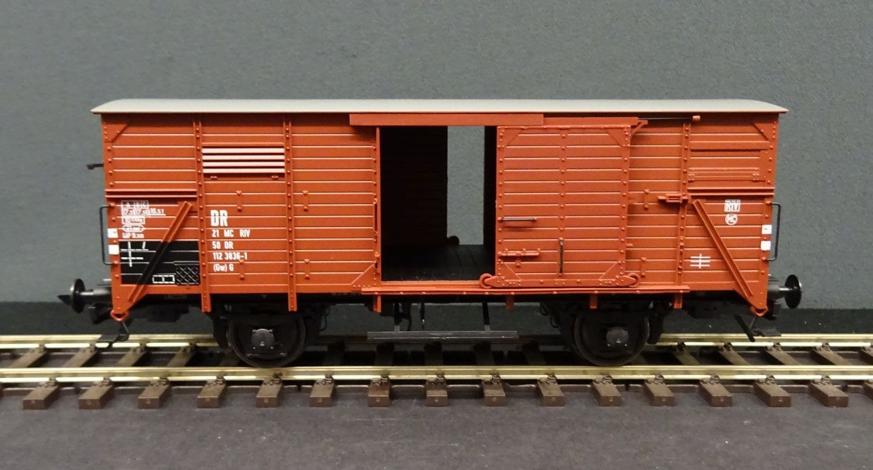 Lenz 42210-17 Freight car G10 DR era 4 rd no 21 50 112 3836-1