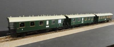 Liliput L334100/1/2 Pack of three Baden coaches