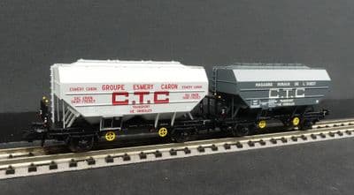 NW-303 SNCF 2 x Grain wagons