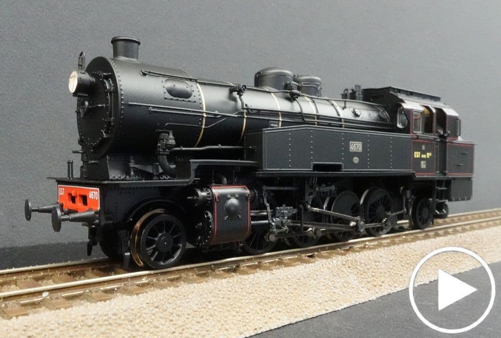 74118 Pre-Owned DB 18 629 Steam Locomotive - DCC Sound main image 0