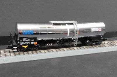 Piko TT 47785 GATX ChemOil Bogie Chemical Tank Wagon
