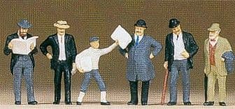 PR12133 Platform Passengers 1900s