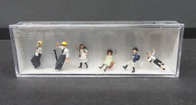 PR12194 Woman and Children 1900s Set B