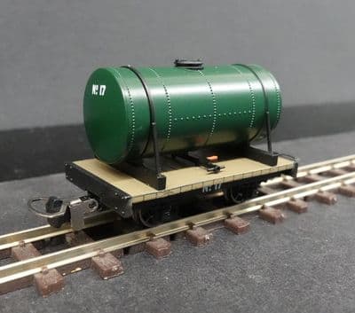 Rapido 990102 Cylindrical tank Green No.17