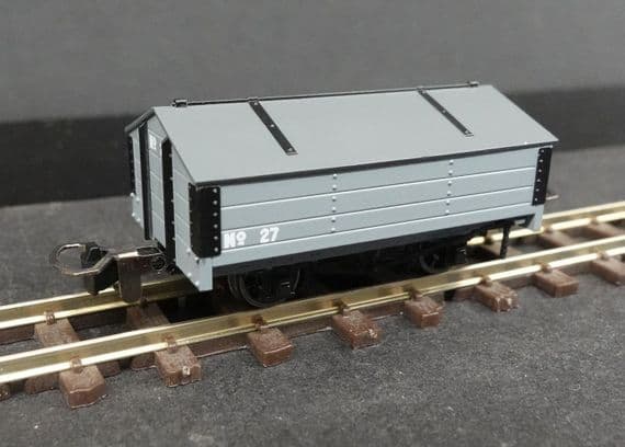 Rapido 990403 Grey peaked roof van No.27