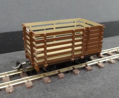 Rapido 990604 Livestock wagon No.38