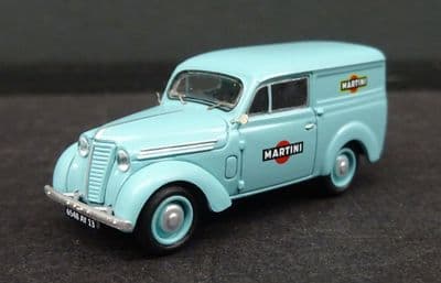 REE CB-172 Renault Juvaquatre Fourgonette Martini