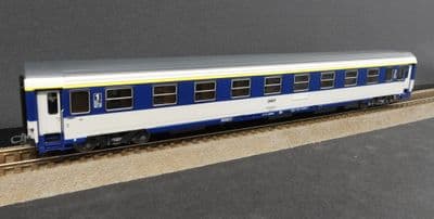 REE JM-030  SNCF VU Couchette Coach