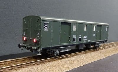 REE VB-116 SNCF OCEM30 Baggage car