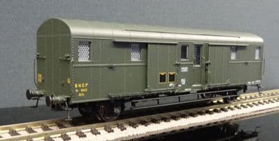 REE VB-326 SNCF OCEM32 Fourgon