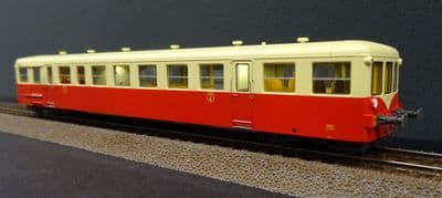 REE VB-443 SNCF XR7405 Autorail trailer analog