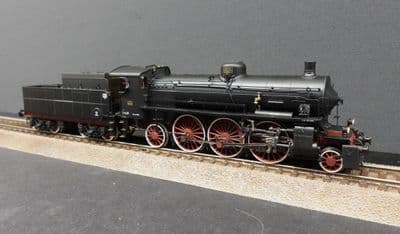 Rivarossi HR2916S FS Gr685 2nd Series Steam Locomotive DCC Sound