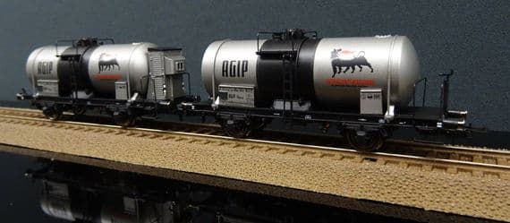 Rivarossi HR6492 FS set of 2 tank wagons